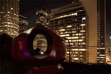 DS-NO-roof-cityscape-3.gif